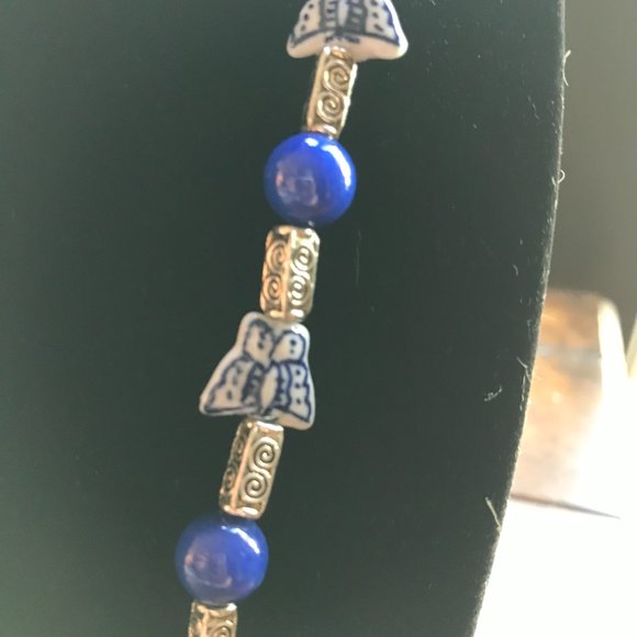 BLUE CERAMIC BUTTERFLY NECKLACE AND EARRINGS - Picture 1 of 2